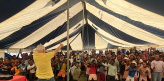 Bringing the Gospel of Jesus Christ to Africa Neville & Gail Fannin Bringing Gospel of Jesus Christ to Africa